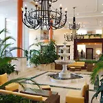 Grand Muthu Golf Plaza &