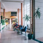 Grand Muthu Golf Plaza & מלון 5*
