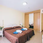 מלון Grand Muthu Golf Plaza &