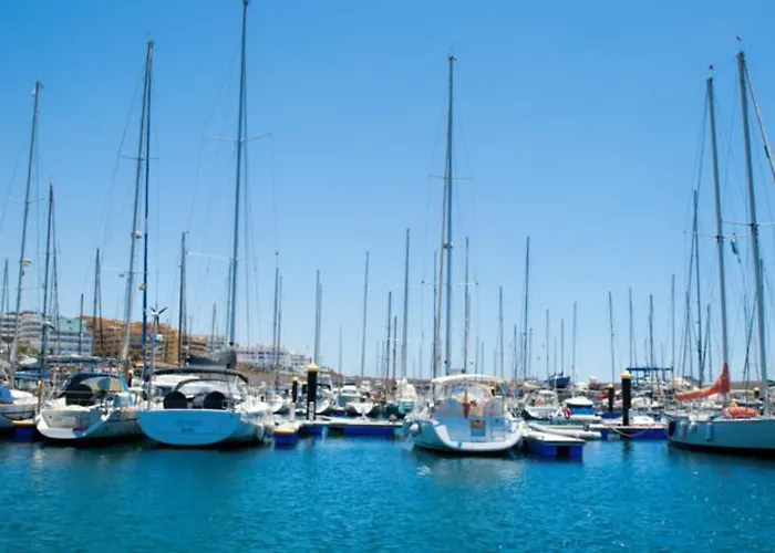 Hotel Grand Muthu Golf Plaza &