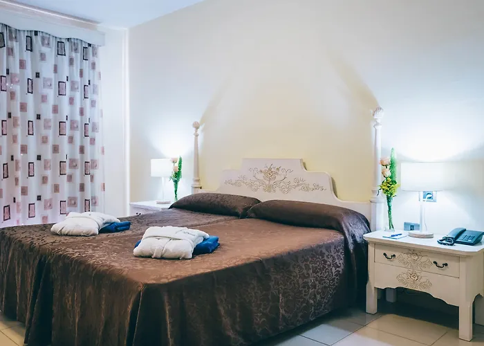 Grand Muthu Golf Plaza & 5*