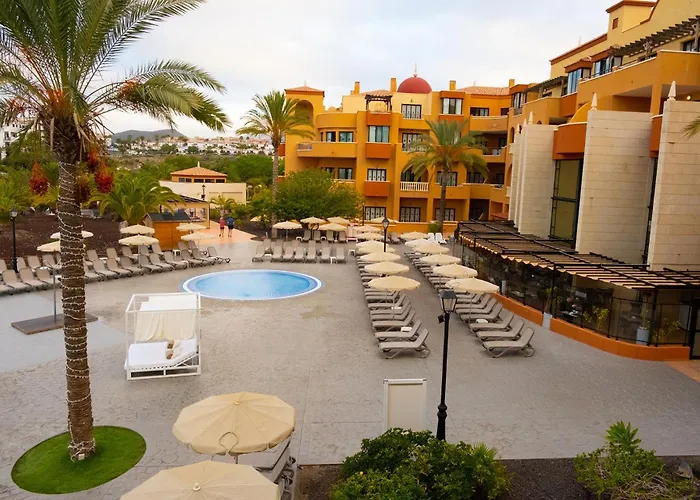 Grand Muthu Golf Plaza & 5*