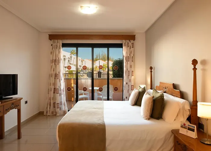 Grand Muthu Golf Plaza & Hotel 5*