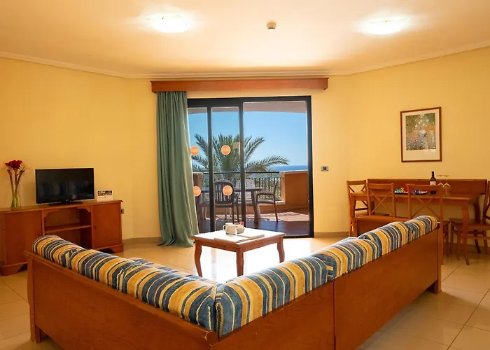 Hotel Grand Muthu Golf Plaza & 5*