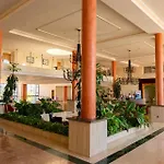 מלון Grand Muthu Golf Plaza & 5*