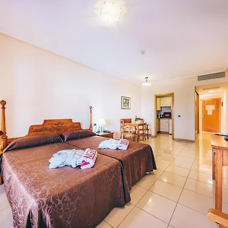 Grand Muthu Golf Plaza & Hotel 5*