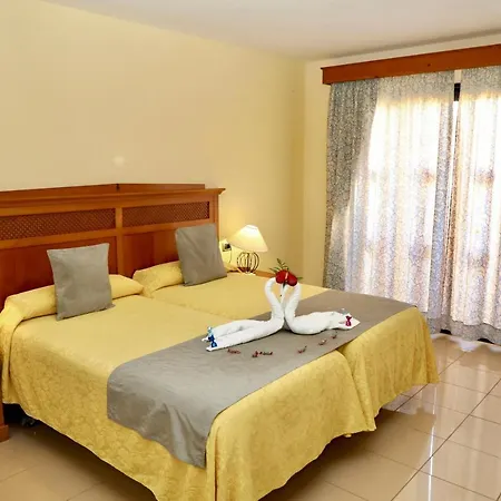 Grand Muthu Golf Plaza & Hotel 5*