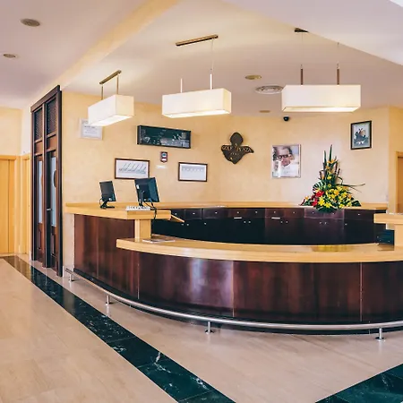 Grand Muthu Golf Plaza &