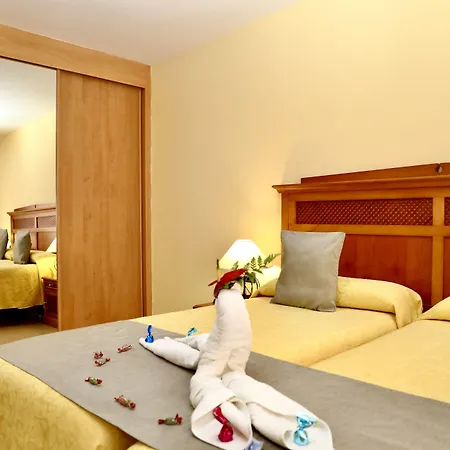Hotell Grand Muthu Golf Plaza &