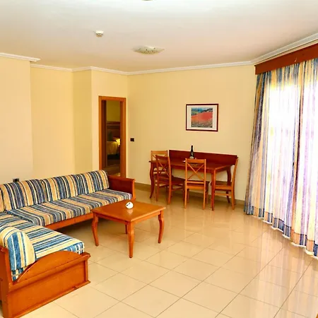 Grand Muthu Golf Plaza & סן מיגל דה אבונה