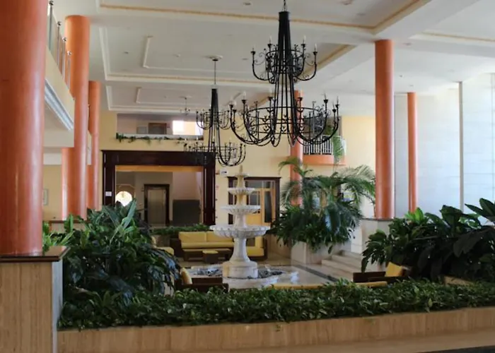 Otel Grand Muthu Golf Plaza &