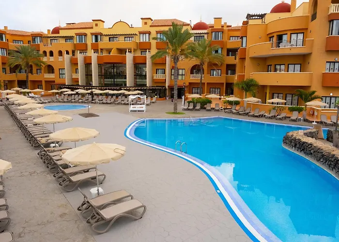 מלון Grand Muthu Golf Plaza &