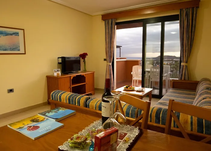 Grand Muthu Golf Plaza & Hotel 5*