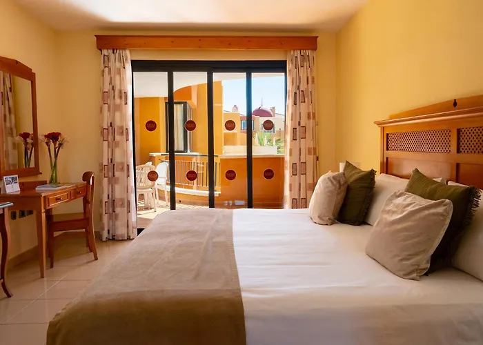 Grand Muthu Golf Plaza & 5*