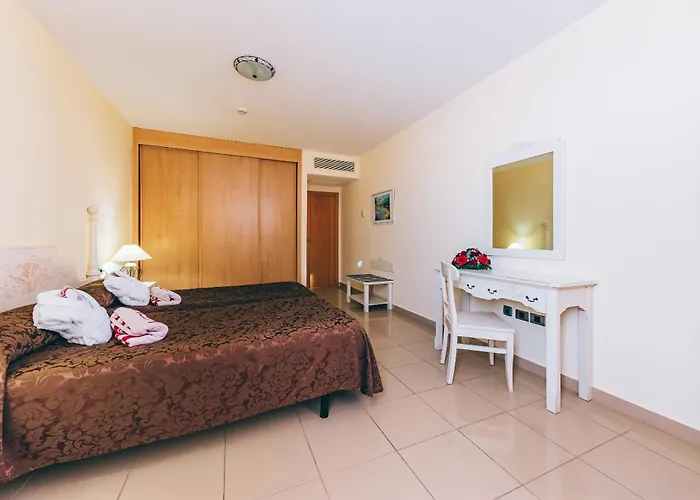 Otel Grand Muthu Golf Plaza &