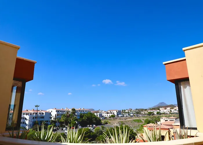 מלון Grand Muthu Golf Plaza & 5*