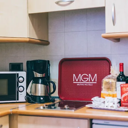 Grand Muthu Golf Plaza &