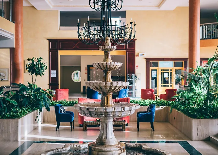 Grand Muthu Golf Plaza & Hotel 5*